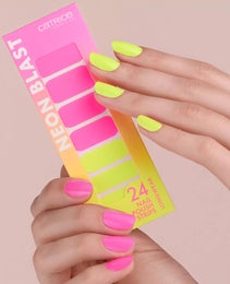 Autocollants pour ongle Catrice Neon Blast 24 Pièces